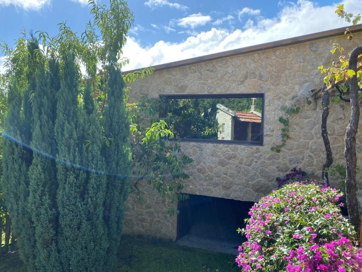 Casa Rural O Carballo Da Pedra La Caniza Exteriör bild