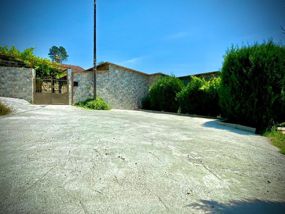 Casa Rural O Carballo Da Pedra La Caniza Exteriör bild