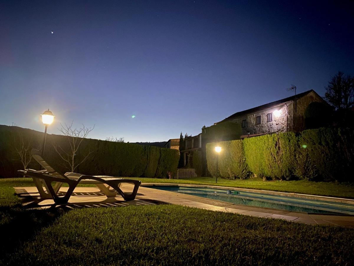 Casa Rural O Carballo Da Pedra La Caniza Exteriör bild
