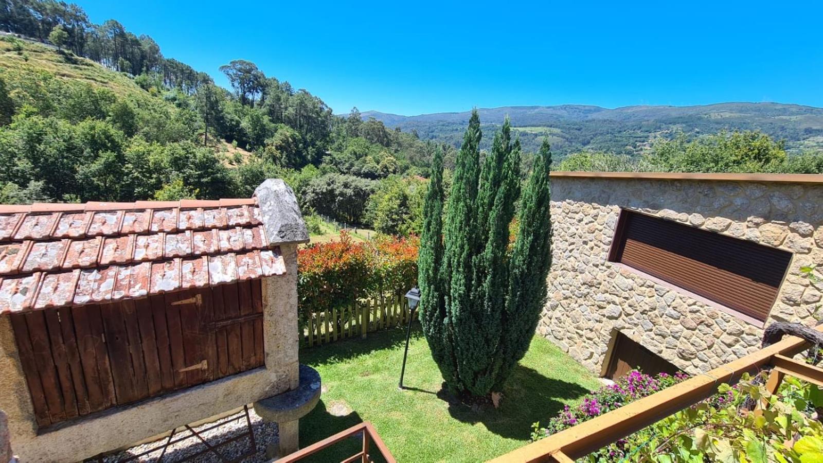 Casa Rural O Carballo Da Pedra La Caniza Exteriör bild