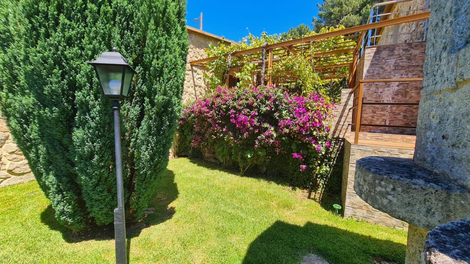 Casa Rural O Carballo Da Pedra La Caniza Exteriör bild